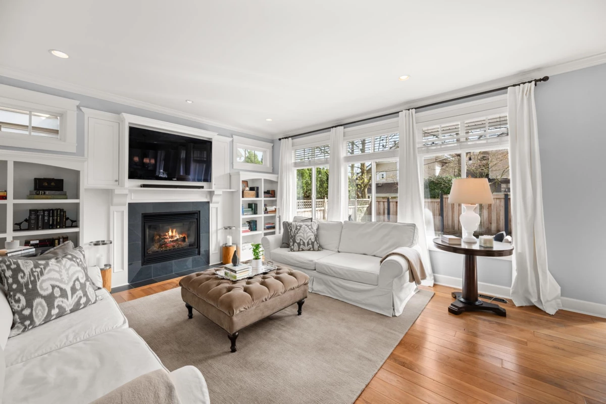 Dining Area Photo of 14860 34 Avenue, Surrey, BC