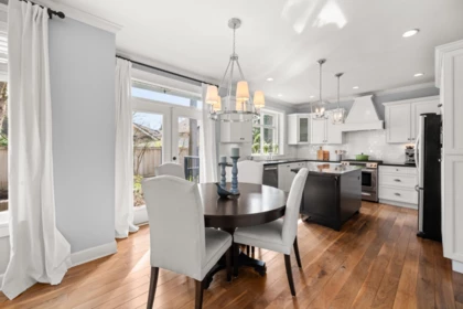 Breakfast Nook Photo of 14860 34 Avenue, Surrey, BC