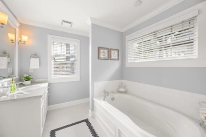 Laundry Room Photo of 14860 34 Avenue, Surrey, BC
