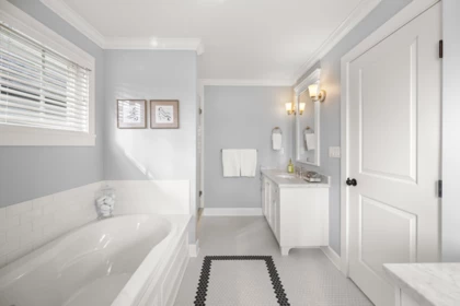 Mudroom Photo of 14860 34 Avenue, Surrey, BC