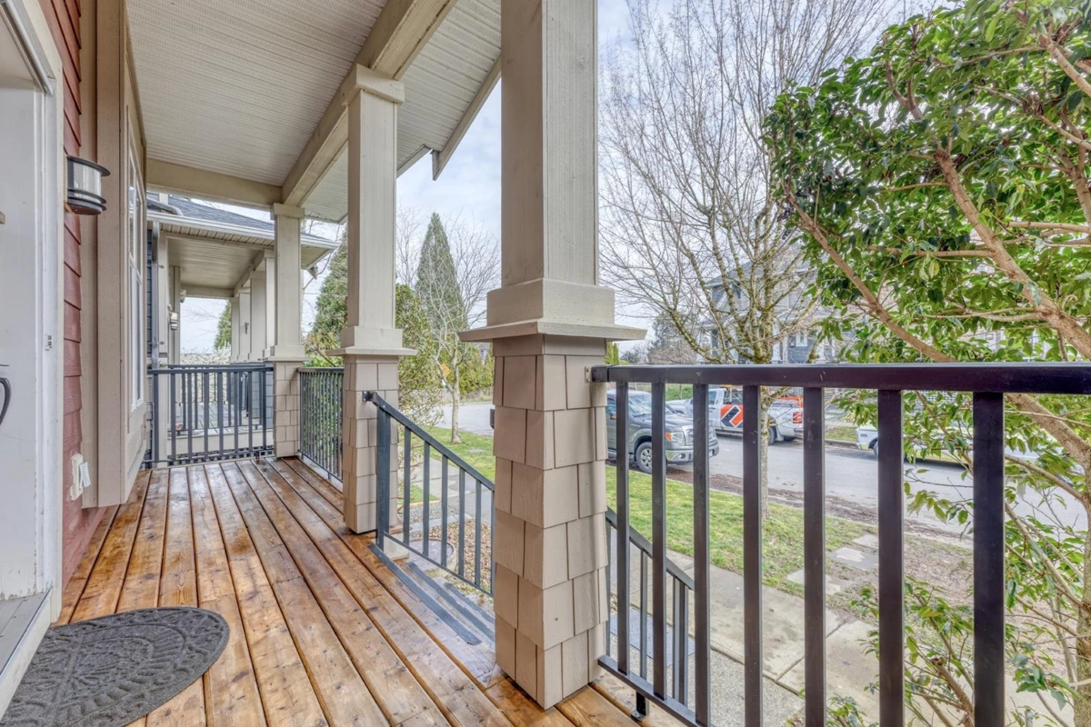 Living Room Photo of 7339 191b Street, Surrey, BC