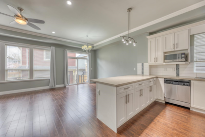 Kitchen Island Photo of 7339 191b Street, Surrey, BC