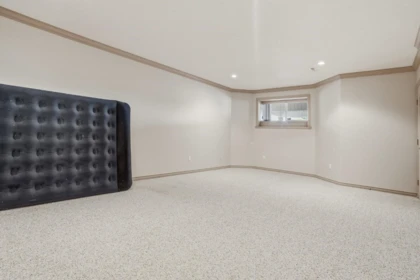 Hot Tub / Spa Photo of 4493 Epps Avenue, North Vancouver, BC