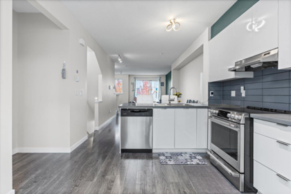Breakfast Nook Photo of 84 30989 Westridge Place, Abbotsford, BC