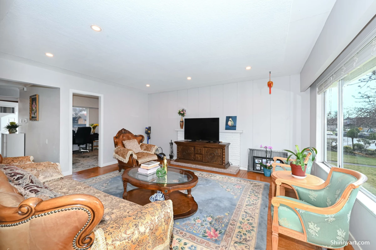 Family Room Photo of 4708 Westlawn Drive, Burnaby, BC