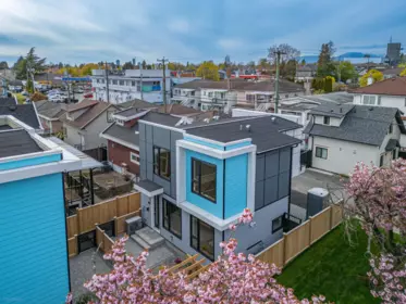 3 1495 E 58th Avenue, Vancouver, BC, Vancouver — Half Duplex for sale