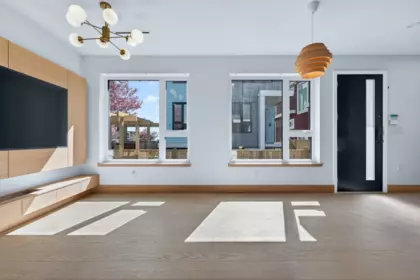3 1495 E 58th Avenue, Vancouver, BC, Vancouver — Half Duplex for sale