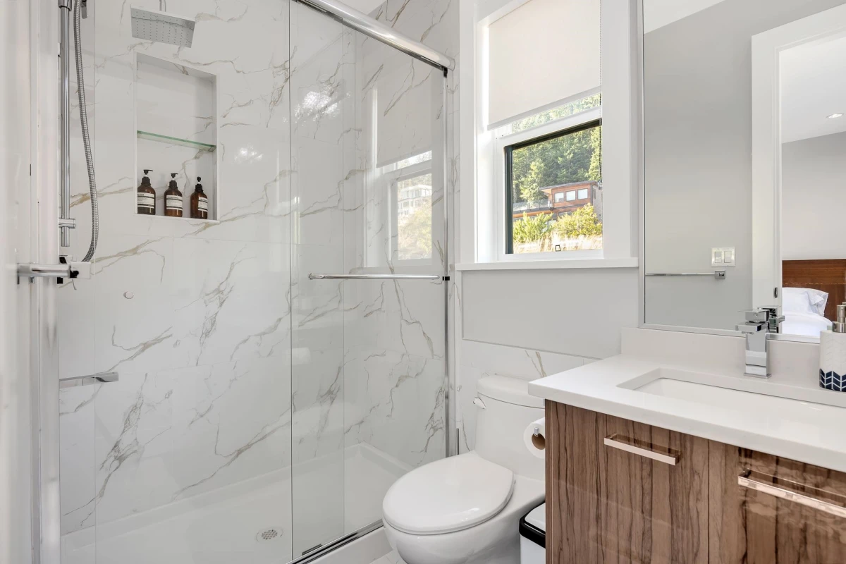 Guest Bathroom Photo of 2213 Windsail Place, Squamish, BC