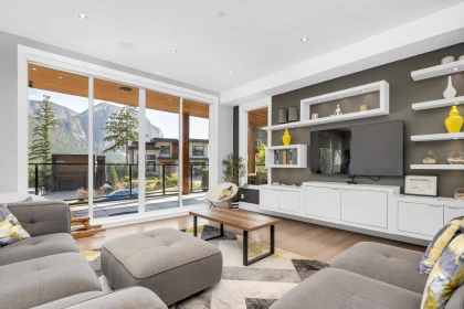 Living Room Photo of 2213 Windsail Place, Squamish, BC