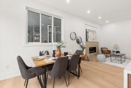 2 1822 E 14th Avenue, Vancouver, BC, Vancouver — Half Duplex for sale