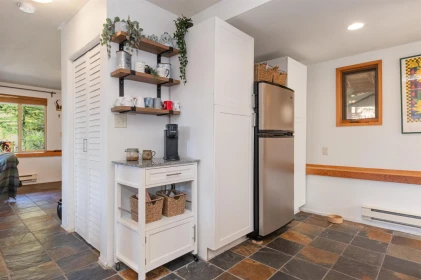 Breakfast Nook Photo of 66662 Summer Road, Hope, BC