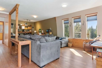 Mudroom Photo of 66662 Summer Road, Hope, BC