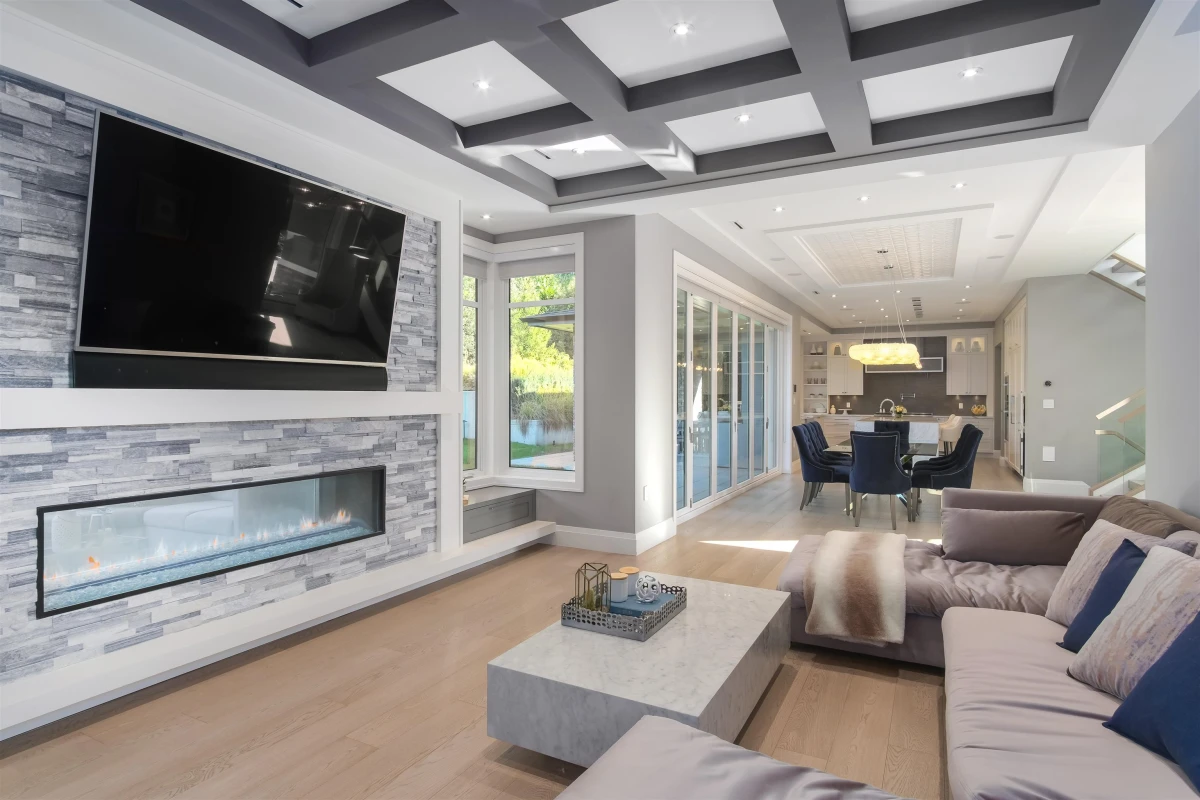 Family Room Photo of 4090 Sunnycrest Drive, North Vancouver, BC
