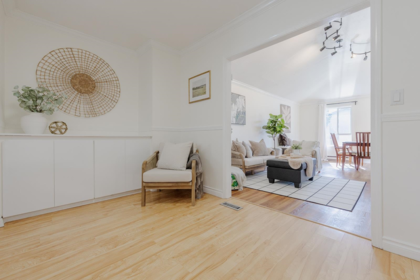 Breakfast Nook Photo of 20180 Wanstead Street, Maple Ridge, BC