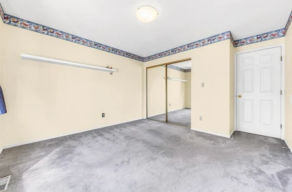 Entry Foyer Photo of 19798 34a Avenue, Langley, BC