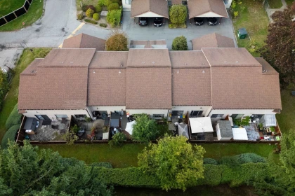 Backyard Photo of 139 13880 74 Avenue, Surrey, BC
