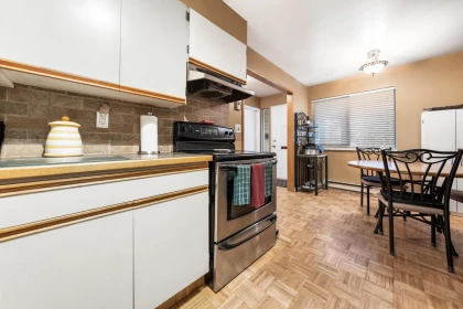 Pantry Photo of 139 13880 74 Avenue, Surrey, BC