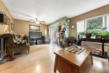 Walk-In Closet Photo of 139 13880 74 Avenue, Surrey, BC