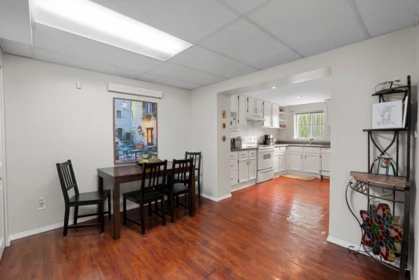Mudroom Photo of 11275 150 Street, Surrey, BC