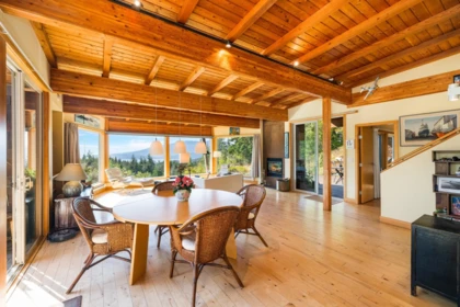 Kitchen Island Photo of 1301 Sunset Road, Bowen Island, BC