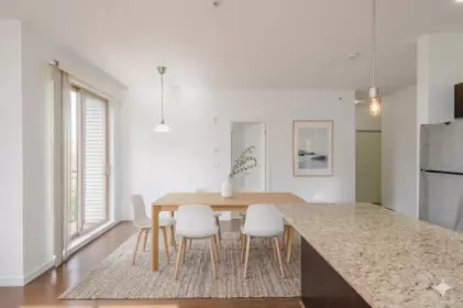 Kitchen Photo of 405 10455 University Drive, Surrey, BC