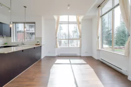 Primary Bedroom Photo of 405 10455 University Drive, Surrey, BC