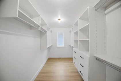 Hallway Photo of 19660 75 Avenue, Langley, BC