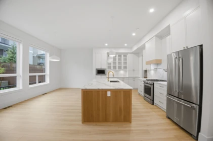 Kitchen Photo of 19660 75 Avenue, Langley, BC