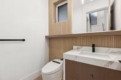 Office / Den Photo of 2 847 E 10 Avenue, Vancouver, BC