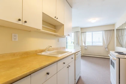 Basement Recreation Room Photo of 321 17707 57a Avenue, Surrey, BC