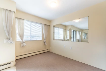 Bedroom 3 Photo of 321 17707 57a Avenue, Surrey, BC