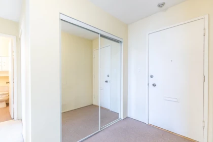 Kitchen Photo of 321 17707 57a Avenue, Surrey, BC