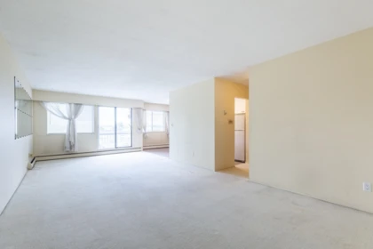 Primary Bedroom Photo of 321 17707 57a Avenue, Surrey, BC