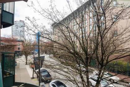 Outdoor Kitchen Photo of 507 22 E Cordova Street, Vancouver, BC