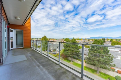 Hallway Photo of 519 10020 Dunoon Drive, Richmond, BC