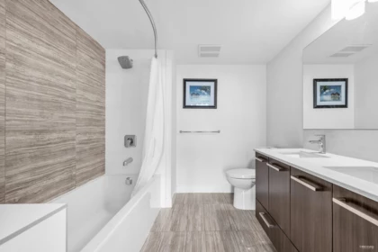 Primary Bathroom Photo of 1802 8288 Granville Avenue, Richmond, BC