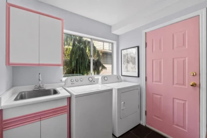 Hallway Photo of 1618 Draycott Road, North Vancouver, BC