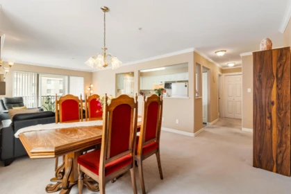 Kitchen Photo of 204 2772 Clearbrook Road, Abbotsford, BC