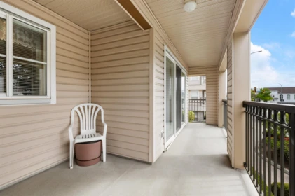 Powder Room Photo of 204 2772 Clearbrook Road, Abbotsford, BC