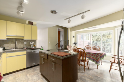 Kitchen Island Photo of 3186 W 42nd Avenue, Vancouver, BC