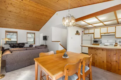 Breakfast Nook Photo of 2732 Sproatt Drive, Whistler, BC
