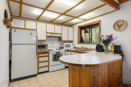 Kitchen Photo of 2732 Sproatt Drive, Whistler, BC