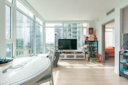 1901 6538 Nelson Avenue, Burnaby, BC, Burnaby — Apartment/Condo for sale