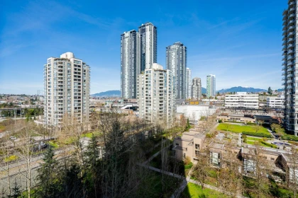 Garden / Landscaping Photo of 905 2345 Madison Avenue, Burnaby, BC