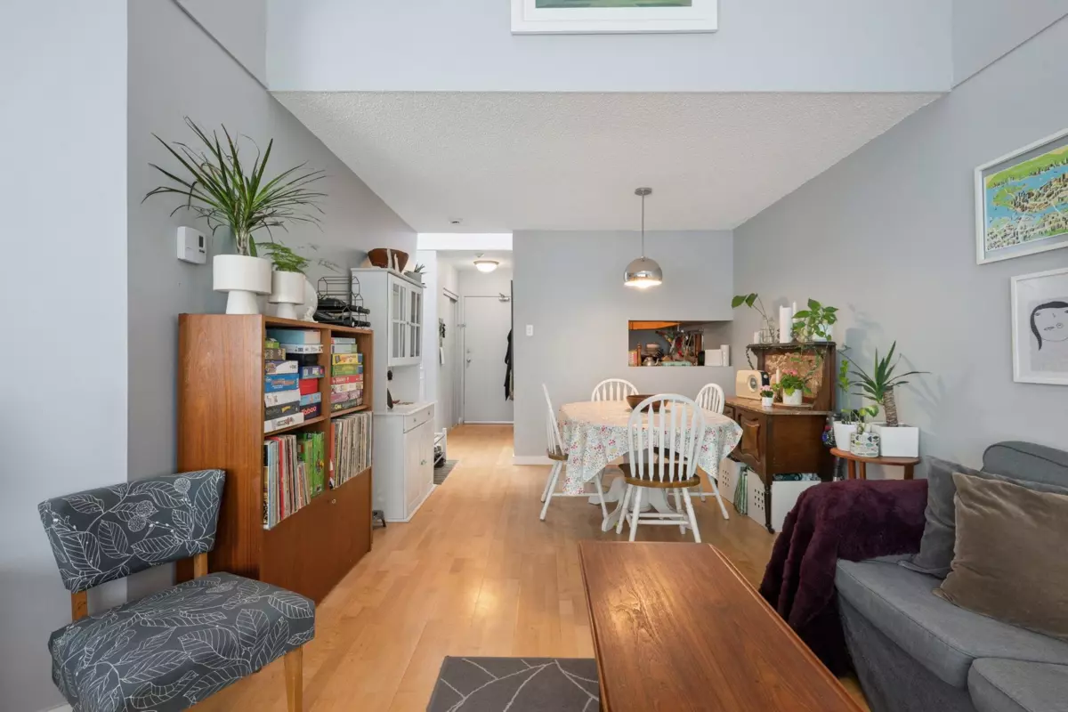 Family Room Photo of 407 1345 Comox Street, Vancouver, BC