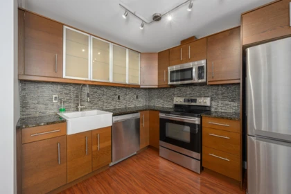 Basement Recreation Room Photo of 608 145 St. Georges Avenue, North Vancouver, BC