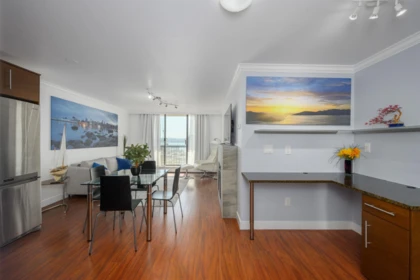 608 145 St. Georges Avenue, North Vancouver, BC, North Vancouver — Apartment/Condo for sale
