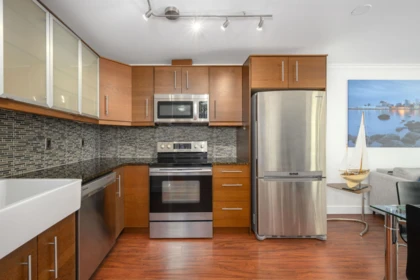 Laundry Room Photo of 608 145 St. Georges Avenue, North Vancouver, BC