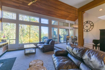 Breakfast Nook Photo of 25339 76 Avenue, Langley, BC