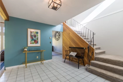 Kitchen Island Photo of 25339 76 Avenue, Langley, BC